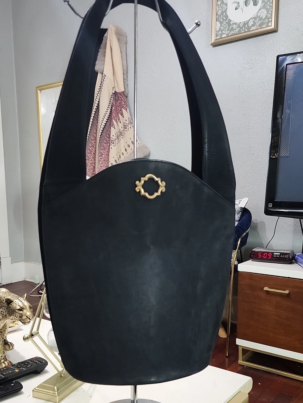 Bally Rare Nubuck Leather Shoulder Bag Vintage Luxury Pristine